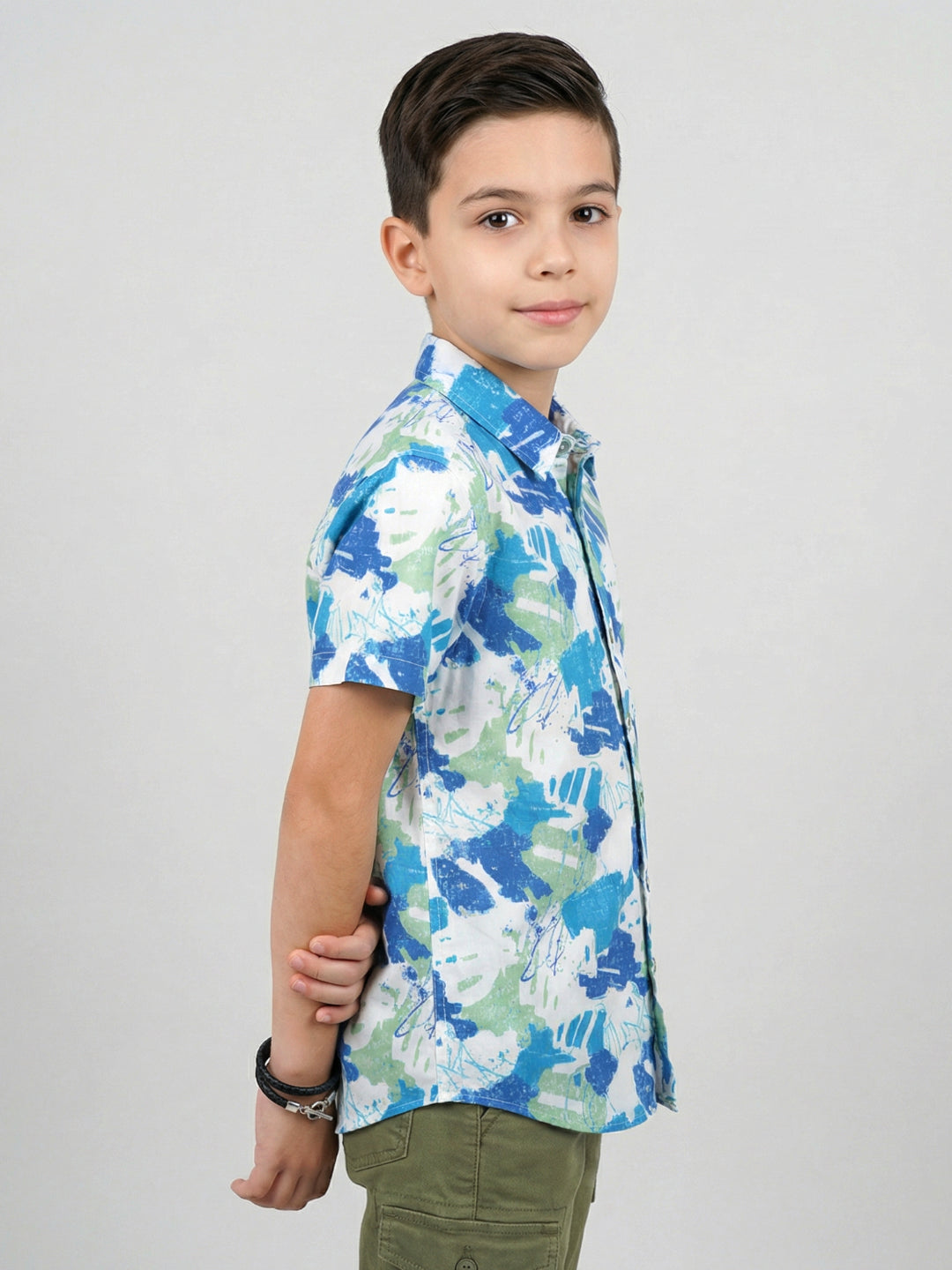 Boys White Printed Collar Half Sleeve Shirt