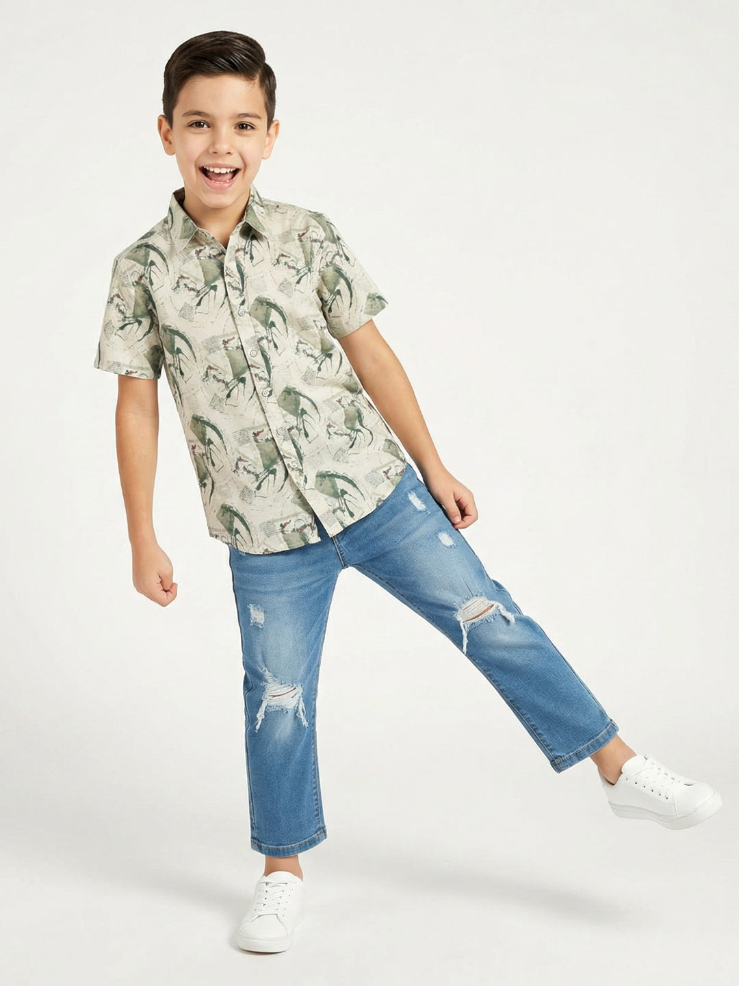 Boys Green Printed Collar Half Sleeve Shirt
