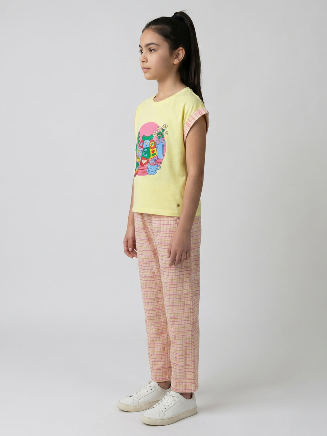 Girls Yellow Printed Round Neck Half Sleeve Lower Set