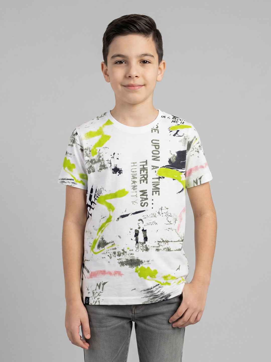 Boys White Printed Round Neck Half Sleeve T-Shirt