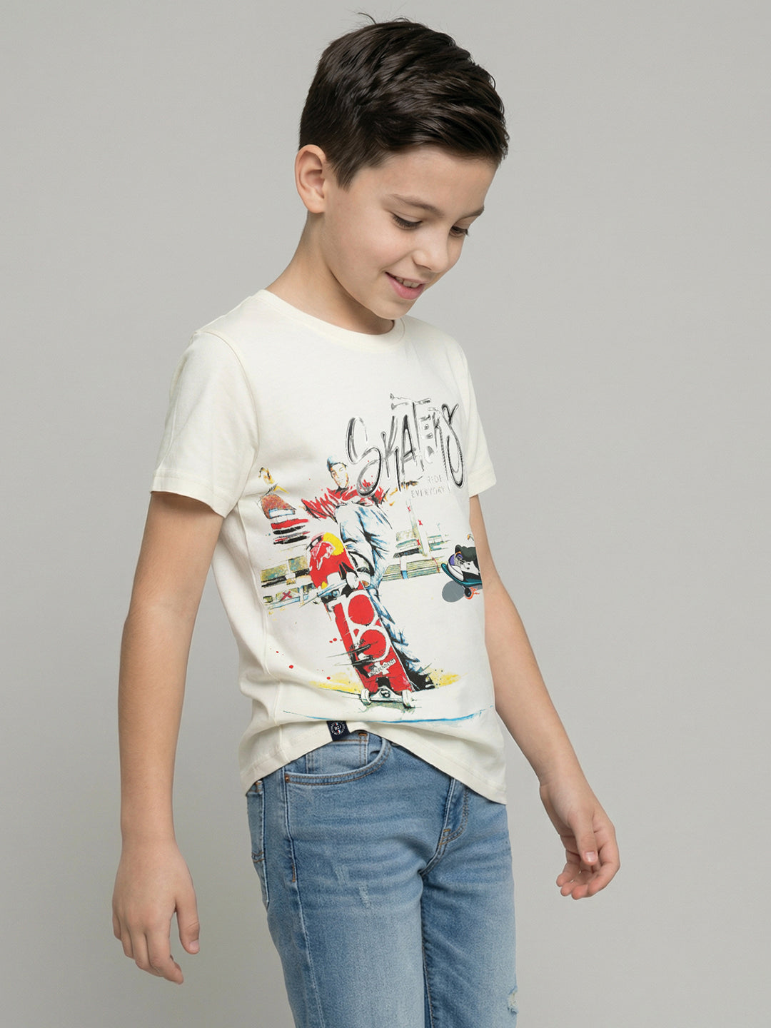 Boys Off White Printed Round Neck Half Sleeve T-Shirt