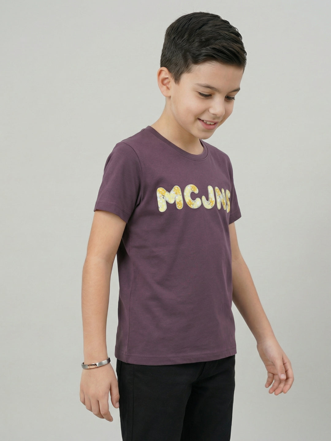 Boys Mauve Embroidered Round Neck Half Sleeve T-Shirt