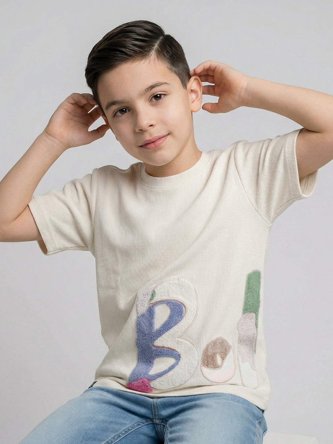 Boys Off White Printed Round Neck Half Sleeve T-Shirt
