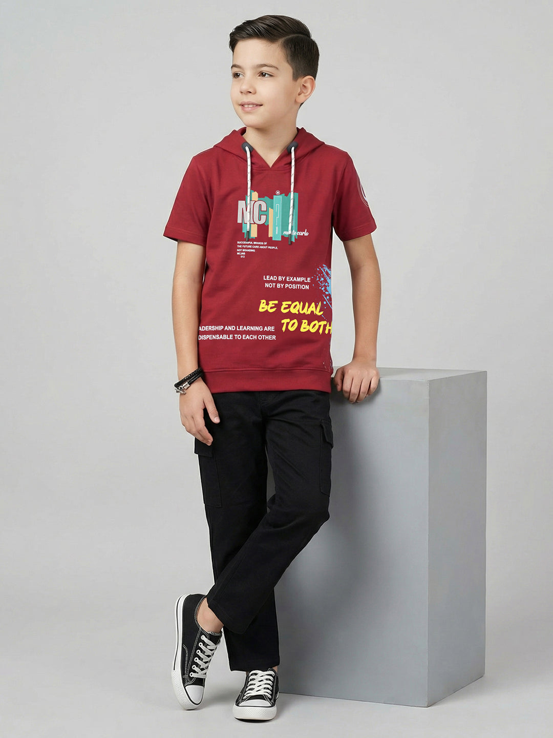 Boys Maroon Printed Hooded Half Sleeve T-Shirt