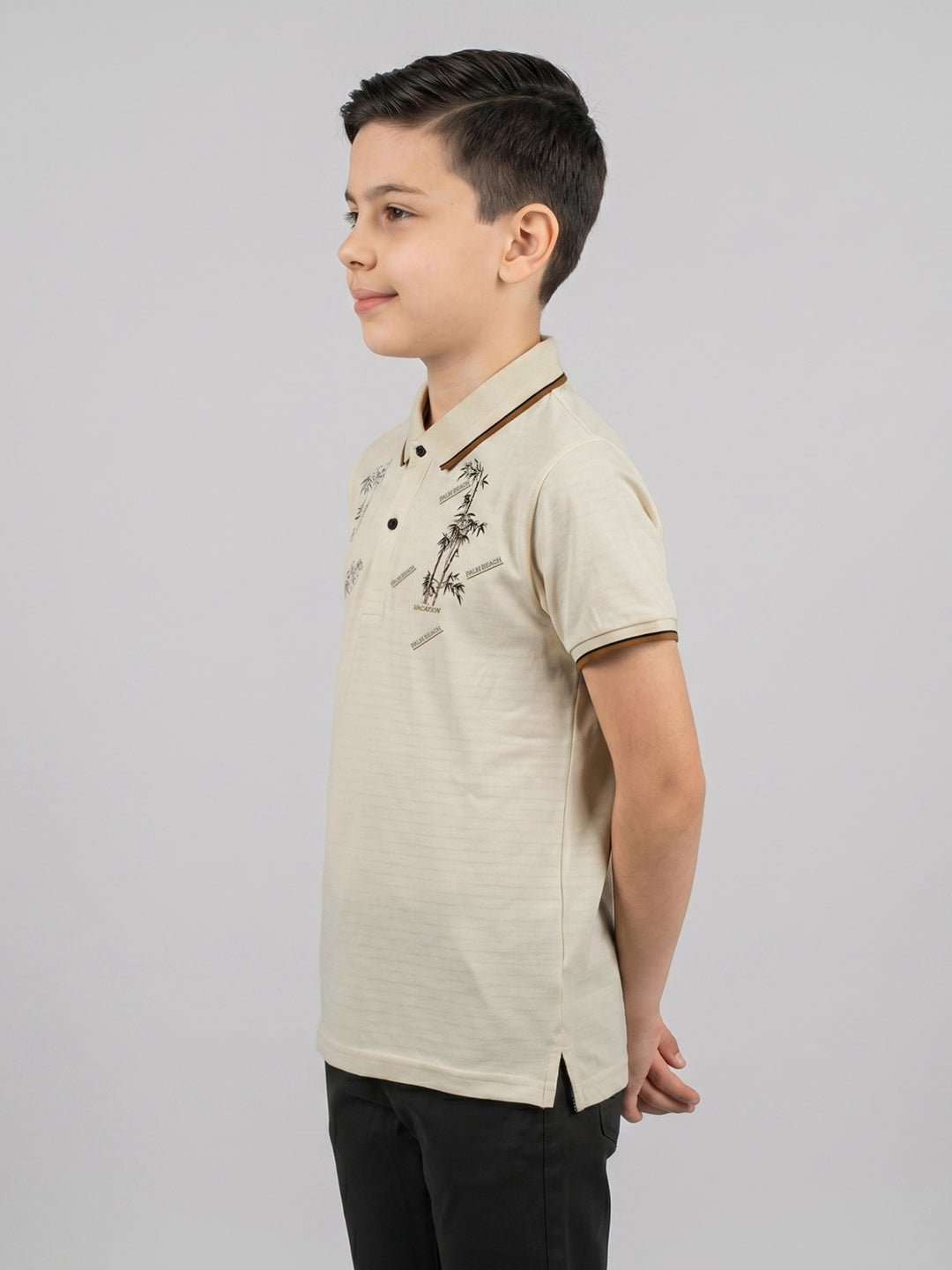 Boys Cream Printed Collar Half Sleeve T-Shirt