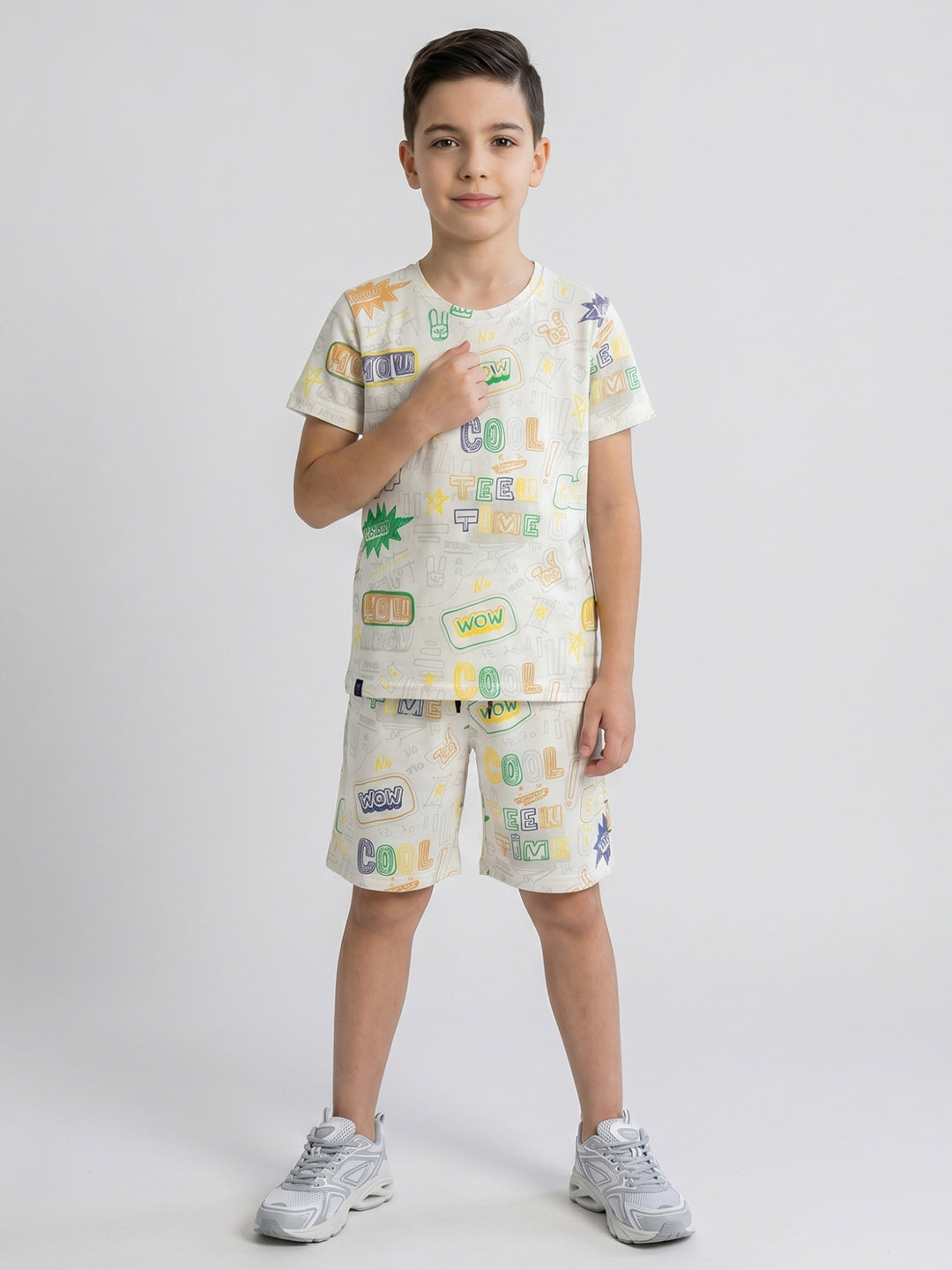 Boys Off White Printed Round Neck Half Sleeve Cords Set