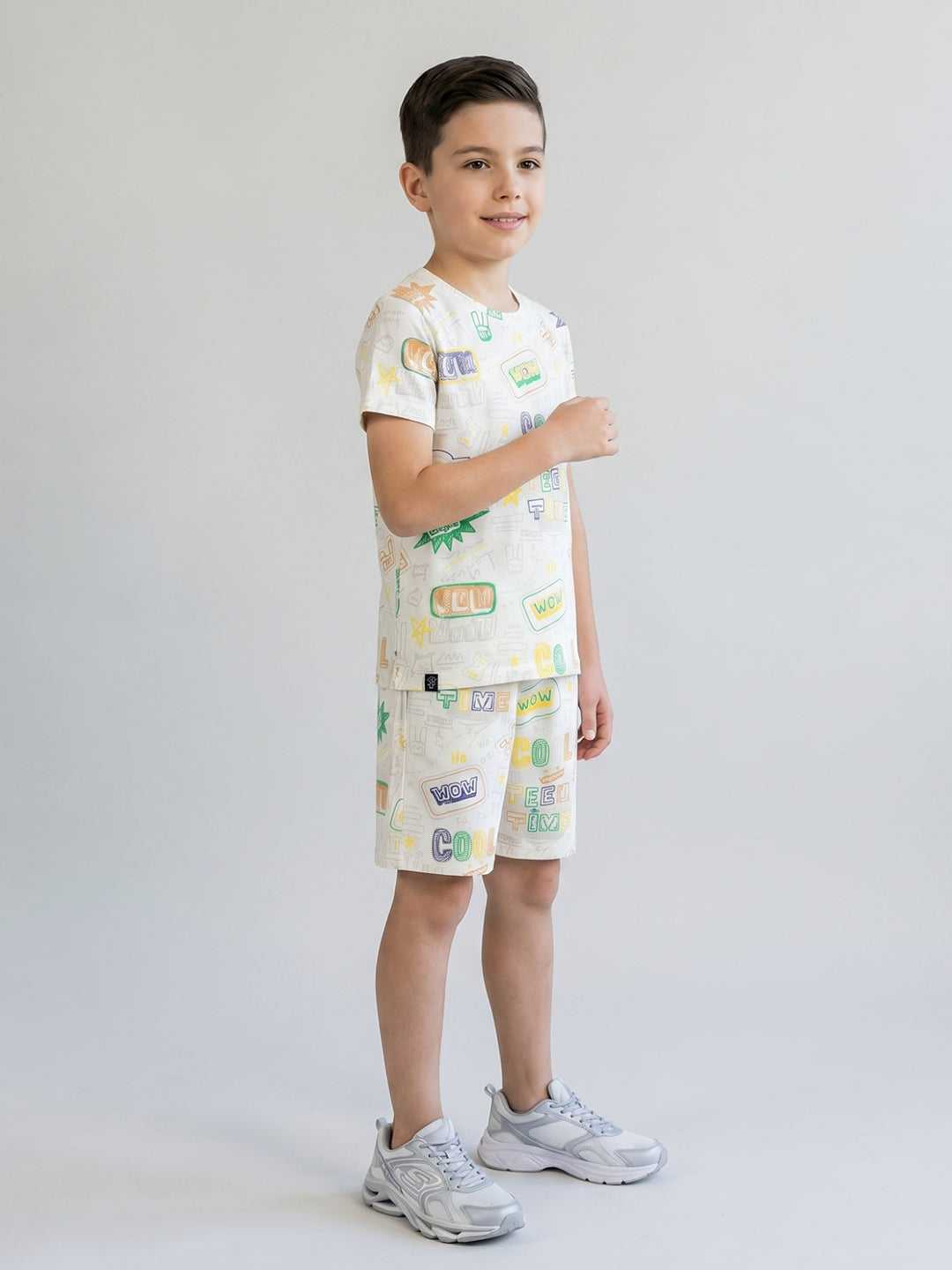 Boys Off White Printed Round Neck Half Sleeve Cords Set