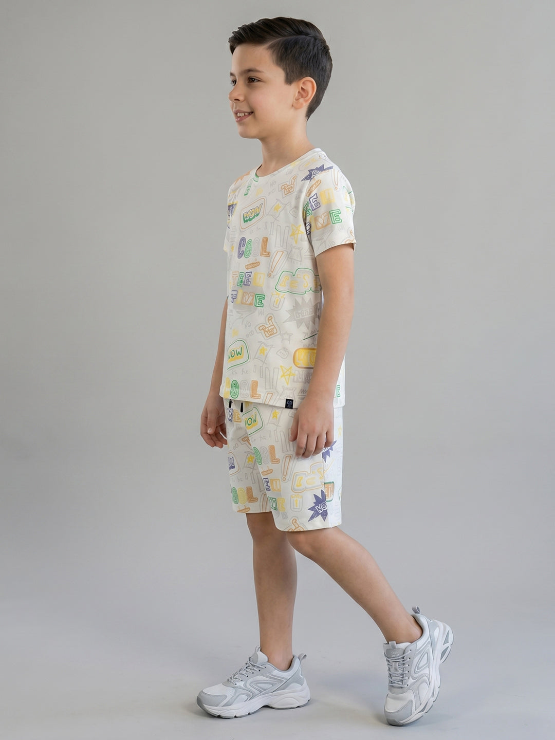 Boys Off White Printed Round Neck Half Sleeve Cords Set