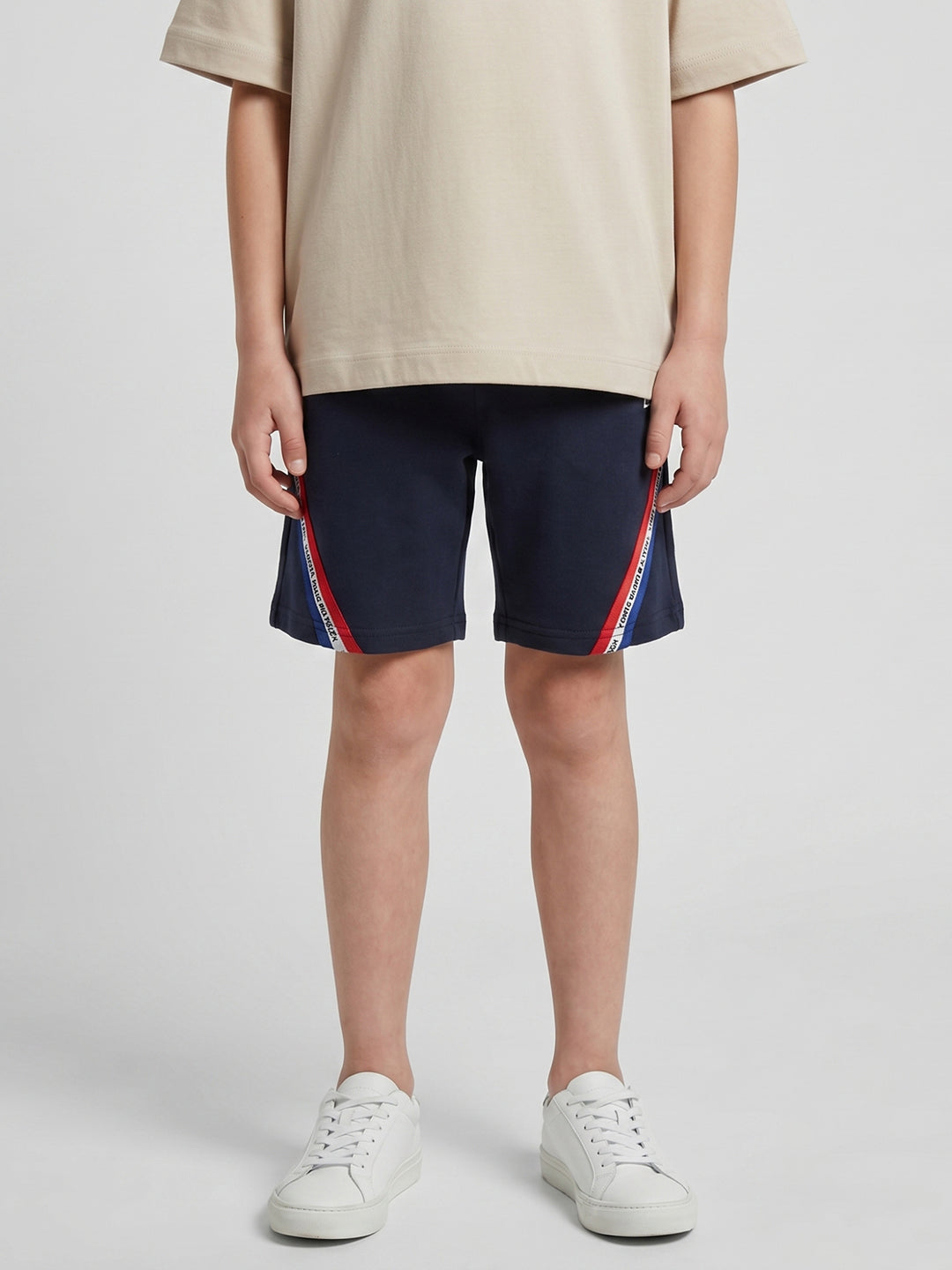 Boys Navy Blue Printed Regular Fit Shorts