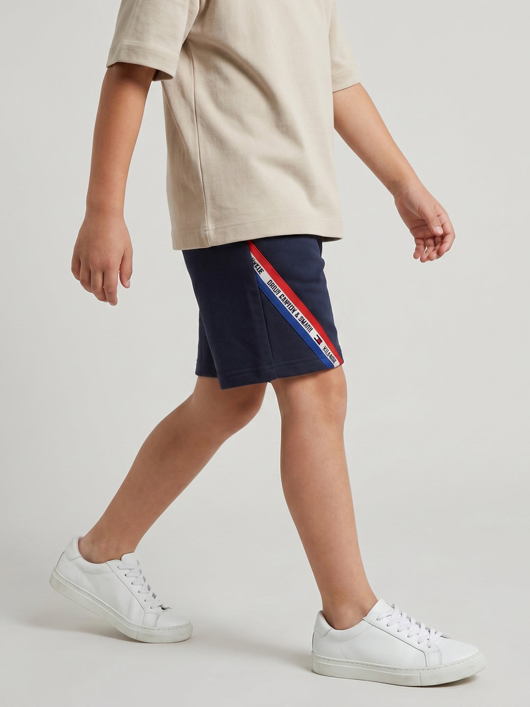 Boys Navy Blue Printed Regular Fit Shorts