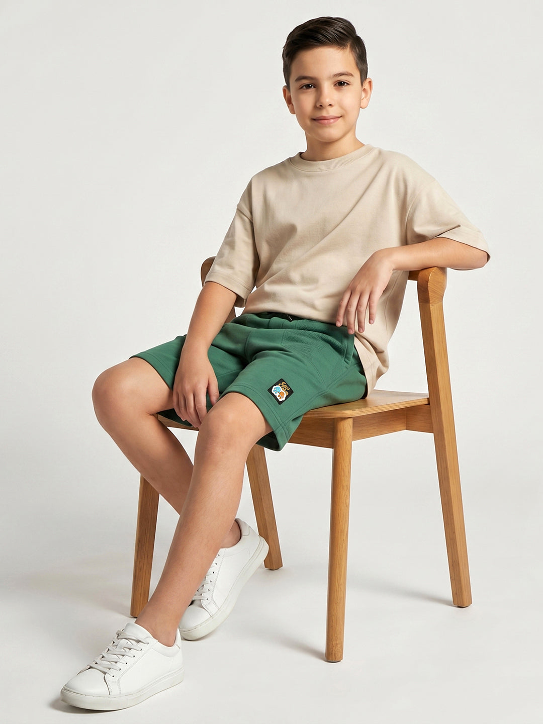 Boys Dark Green Solid Regular Fit Shorts