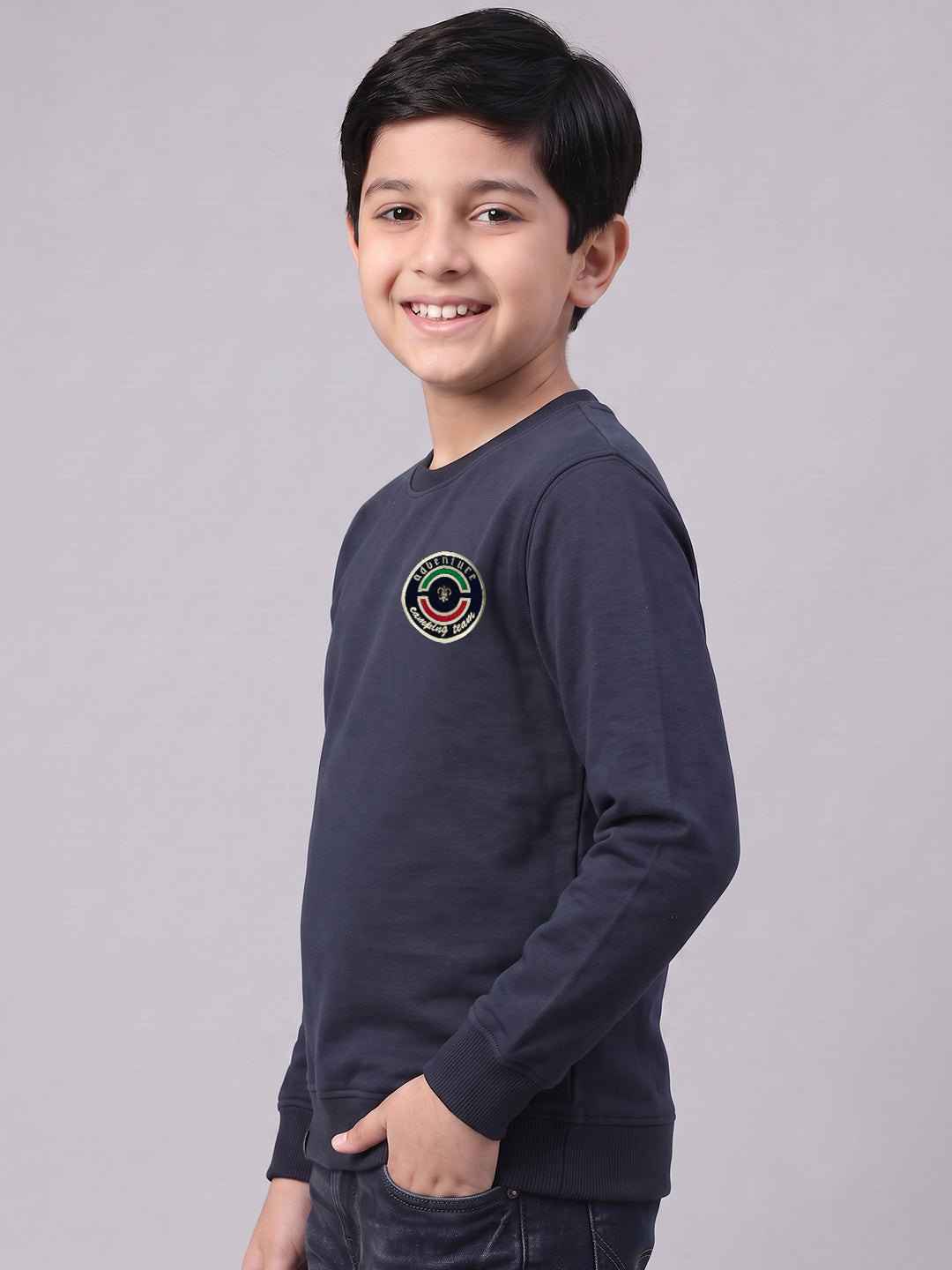 Boys Navy Blue Solid Round Neck Full Sleeve Sweatshirt