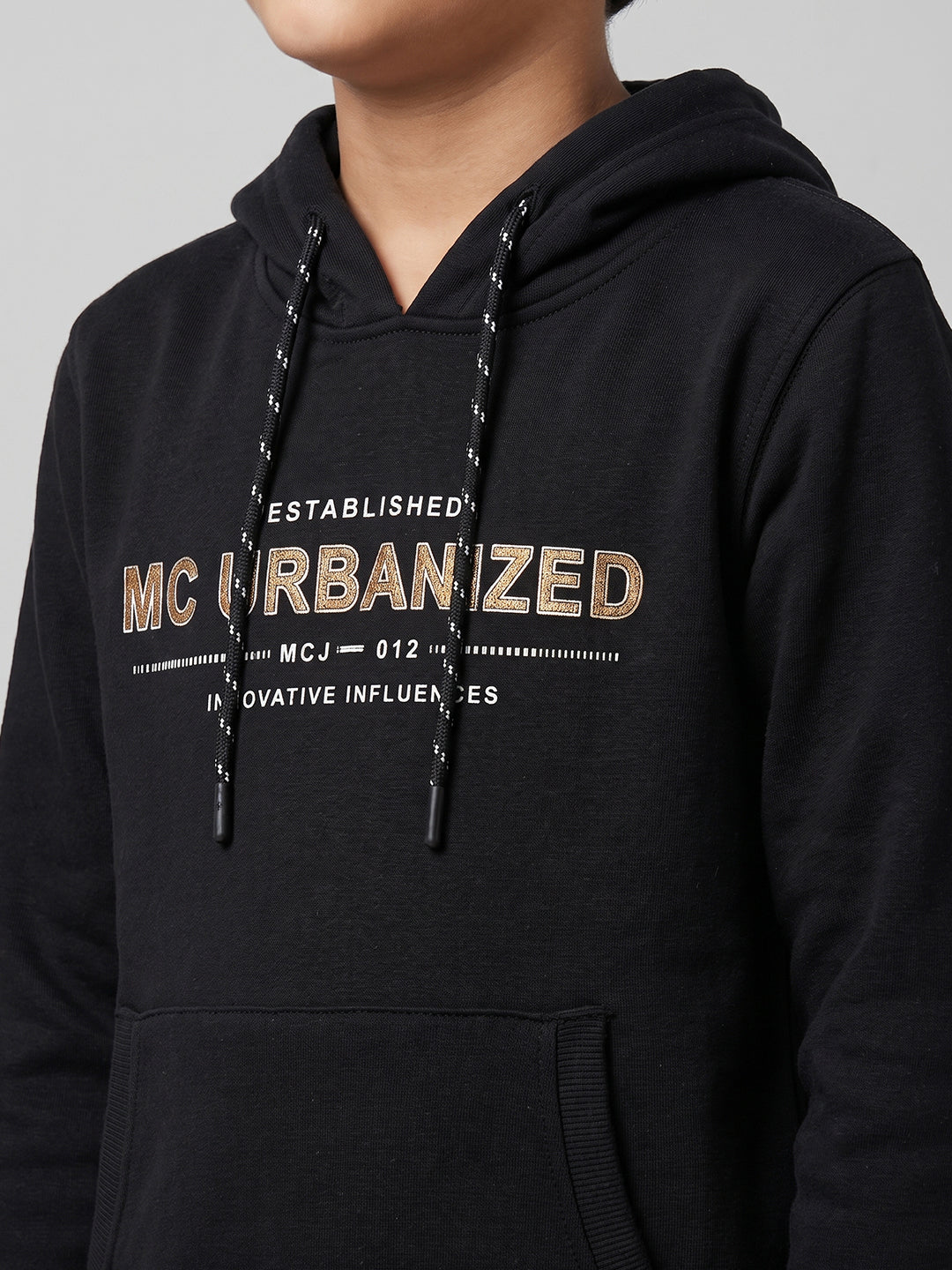 Boys Black Printed Hooded Full Sleeve Sweatshirt