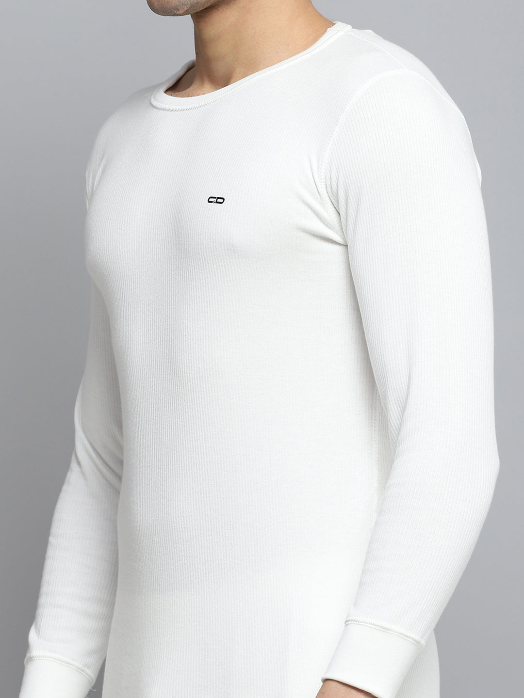 Men White Solid Round Neck Full Sleeve Thermal Vest