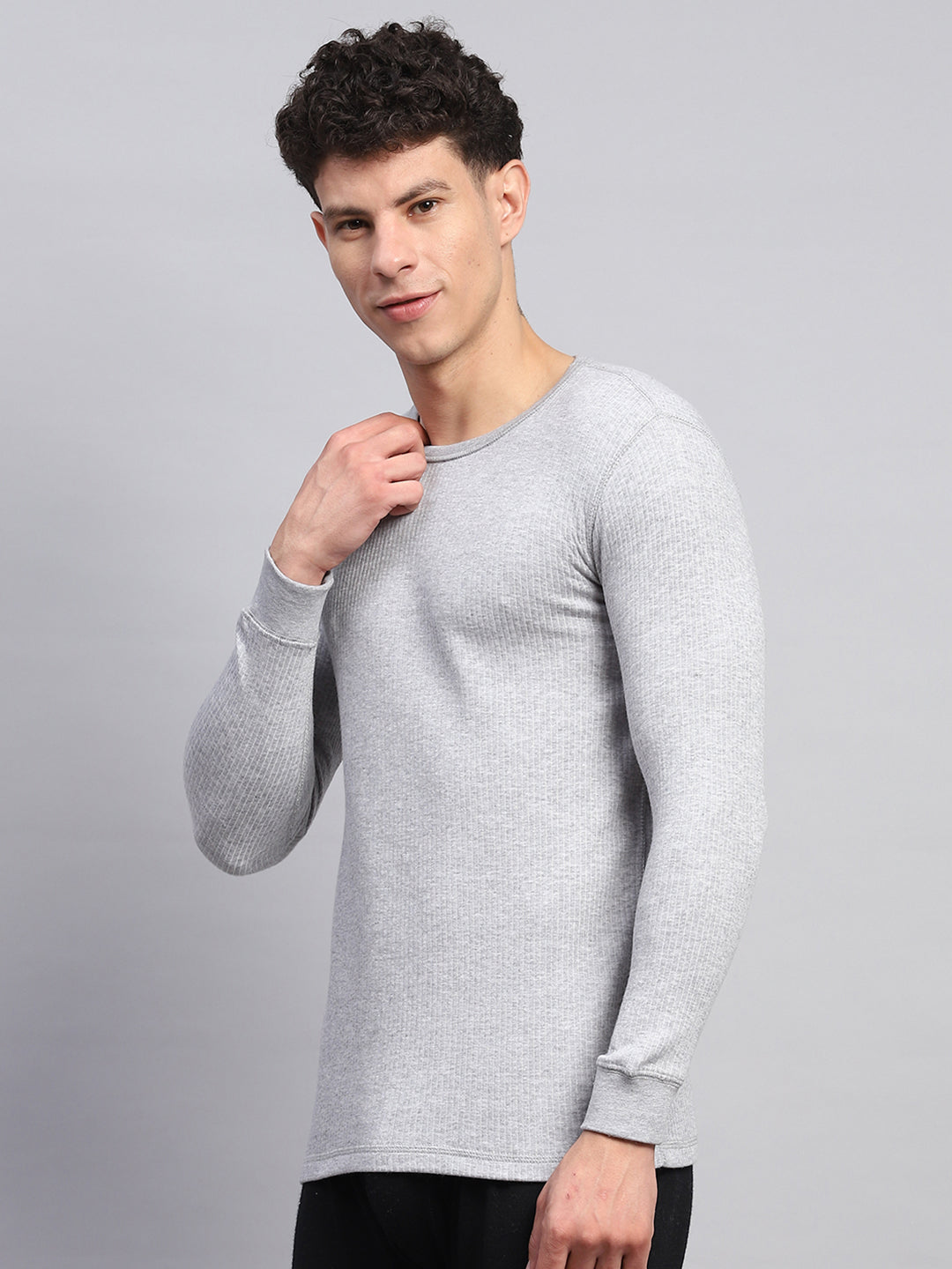 Men Grey Solid Round Neck Full Sleeve Thermal Vest
