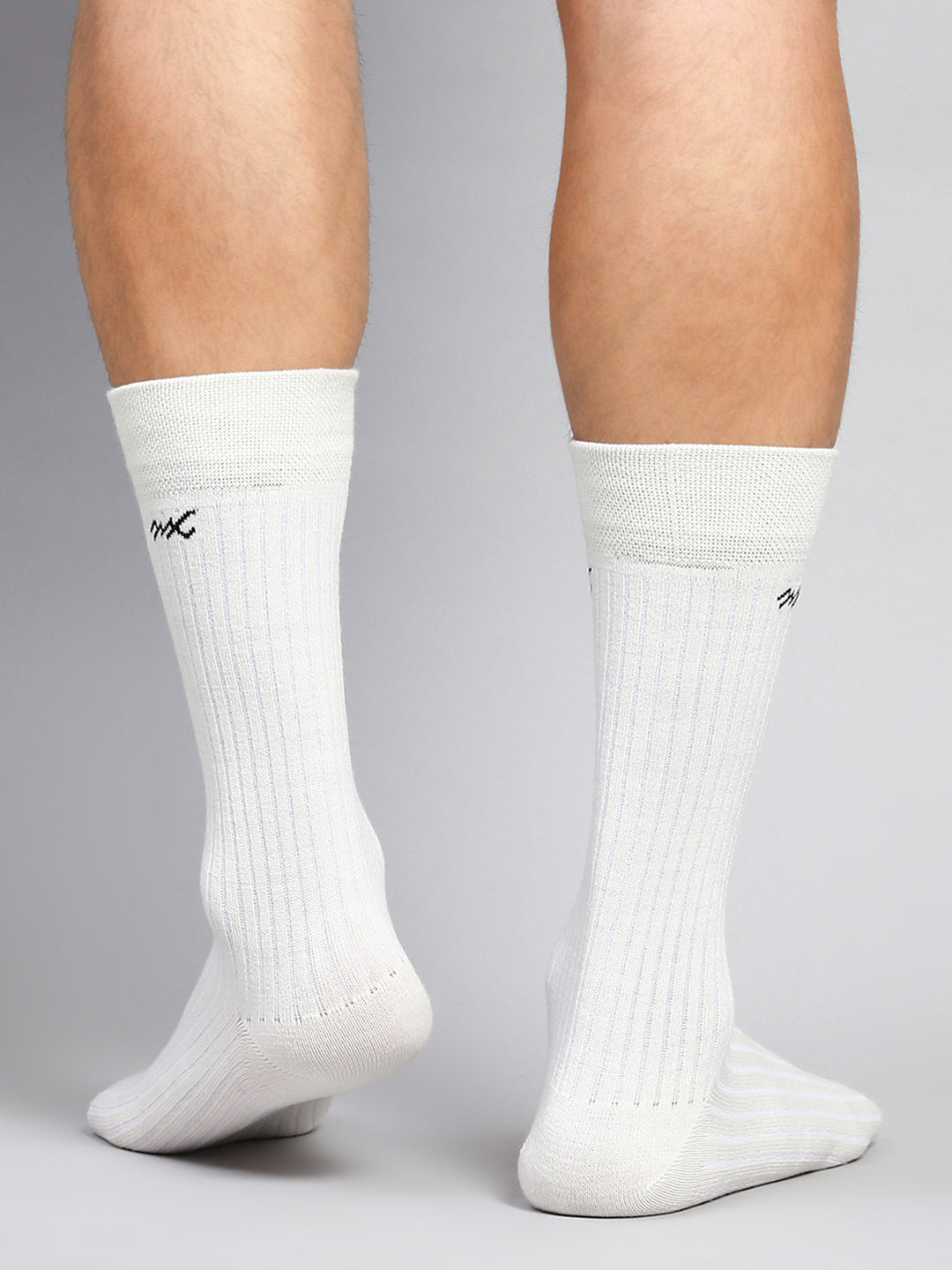 Men Cotton Blend Solid Calf Length Socks (1 Pair)