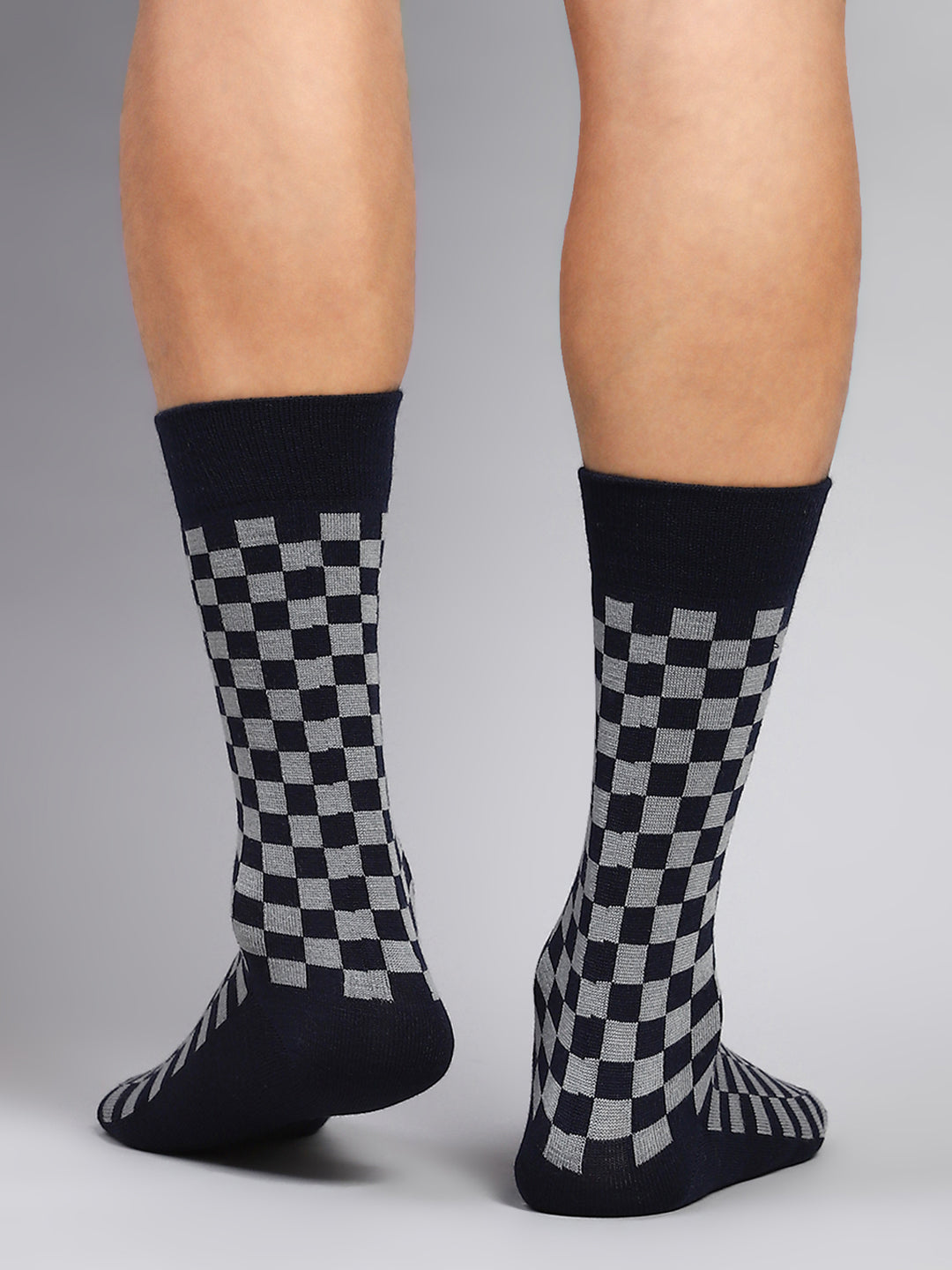 Men Cotton Blend Solid Calf Length Socks (1 Pair)