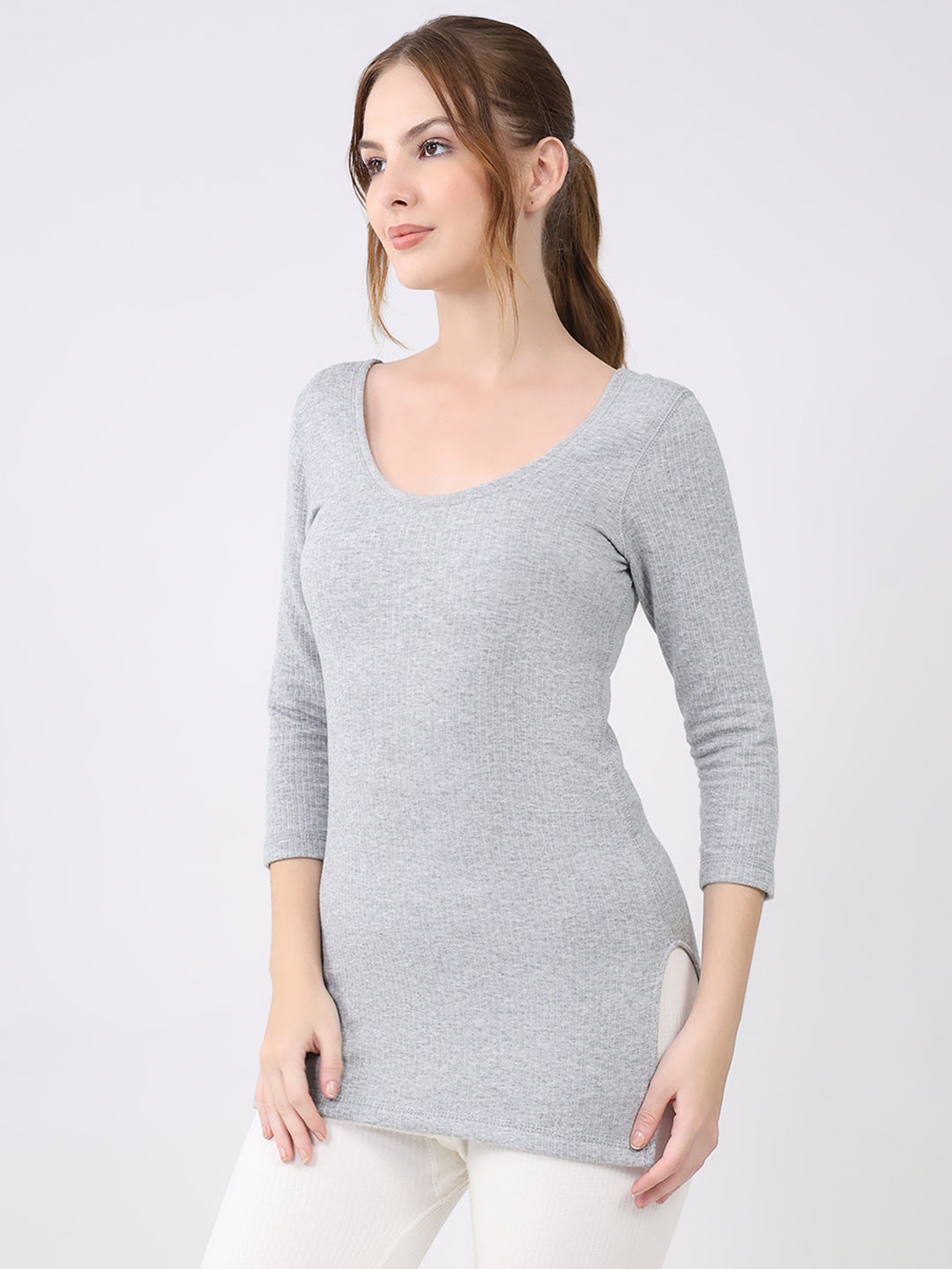 Women Grey Solid Round Neck 3/4th Sleeve Thermal Vest