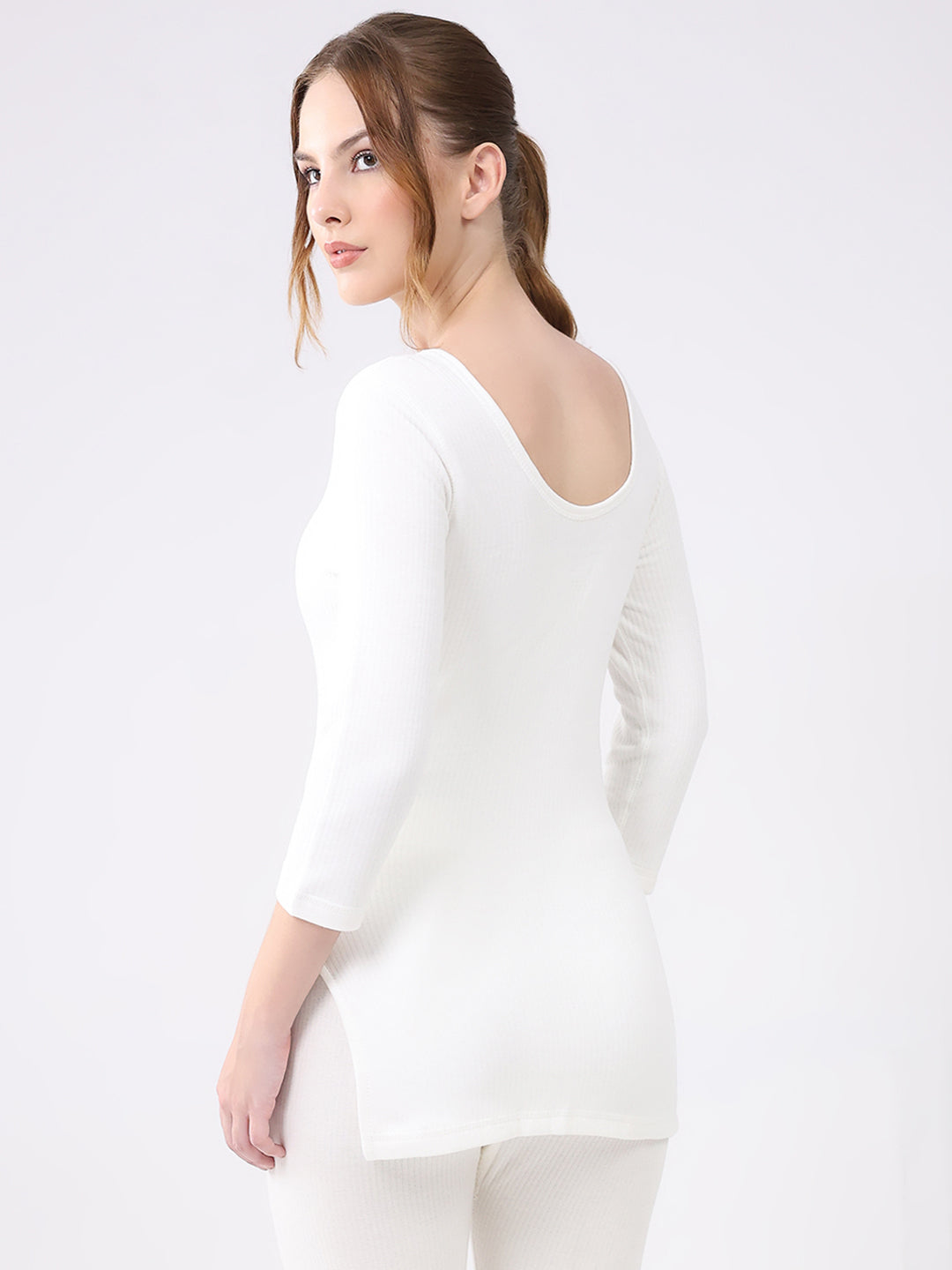 Women White Solid Round Neck 3/4th Sleeve Thermal Vest