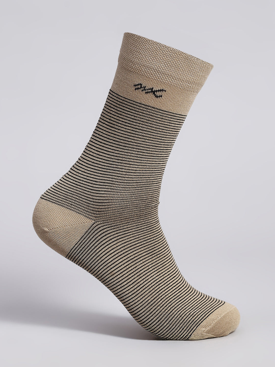 Men Cotton Blend Solid Calf Length Socks (1 Pair)