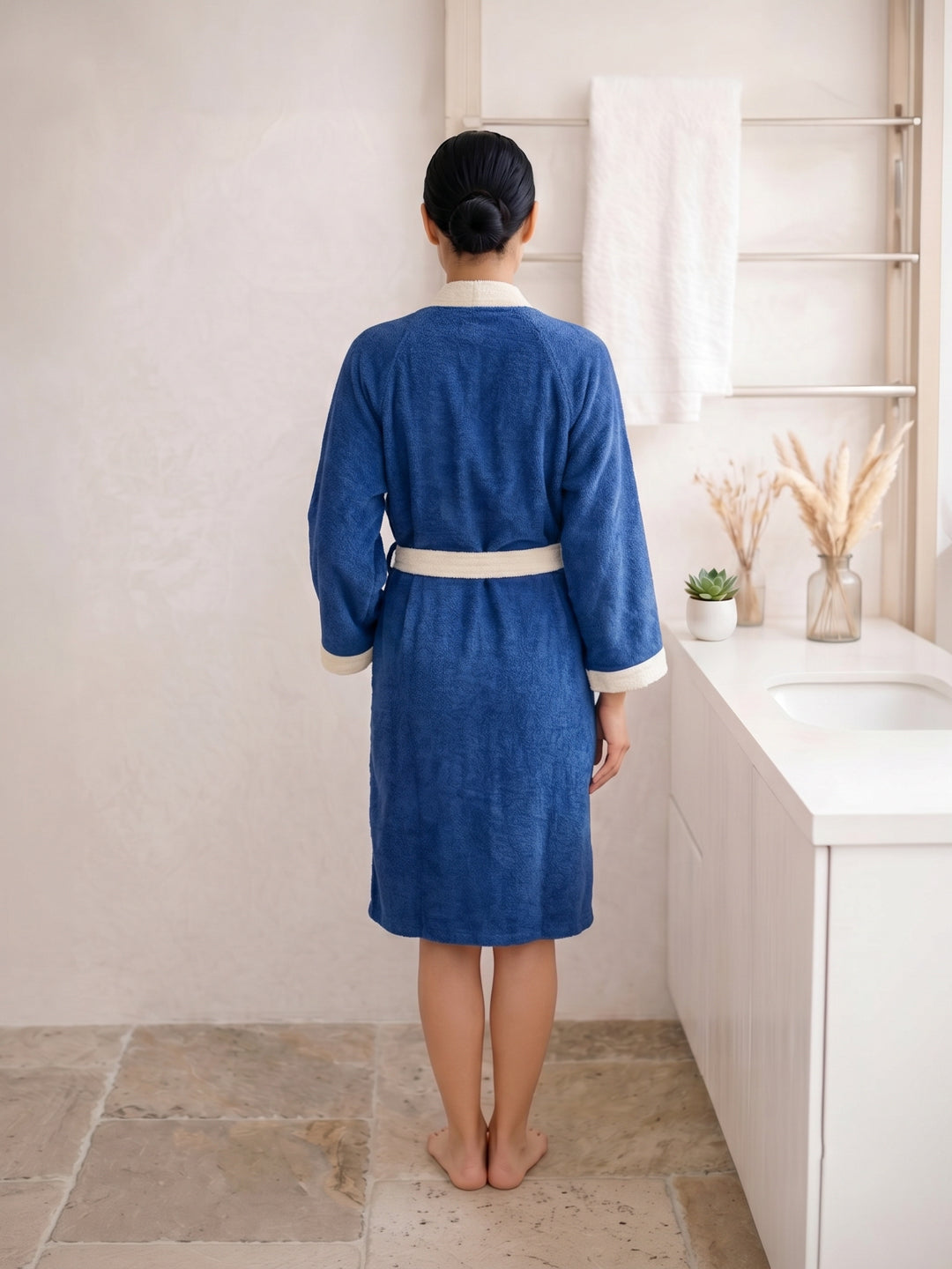 Monte Carlo Unisex Knee Length Solid Cotton Bath Robe 380 GSM with Belt and Pockets