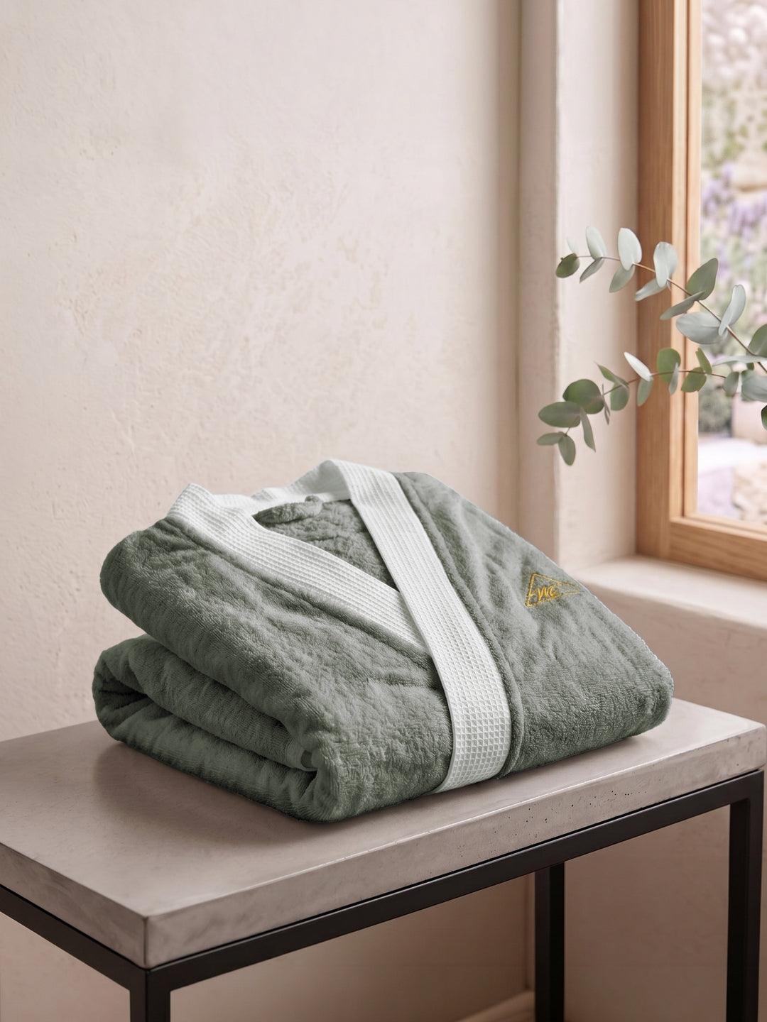 Monte Carlo Unisex Knee Length Solid Cotton Bath Robe 380 GSM with Belt and Pockets