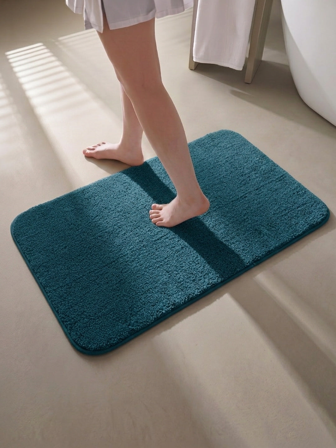 Monte Carlo Teal Blue Solid Polyester 2000 GSM Soft and Absorbent Anti-Skid Bath Mat