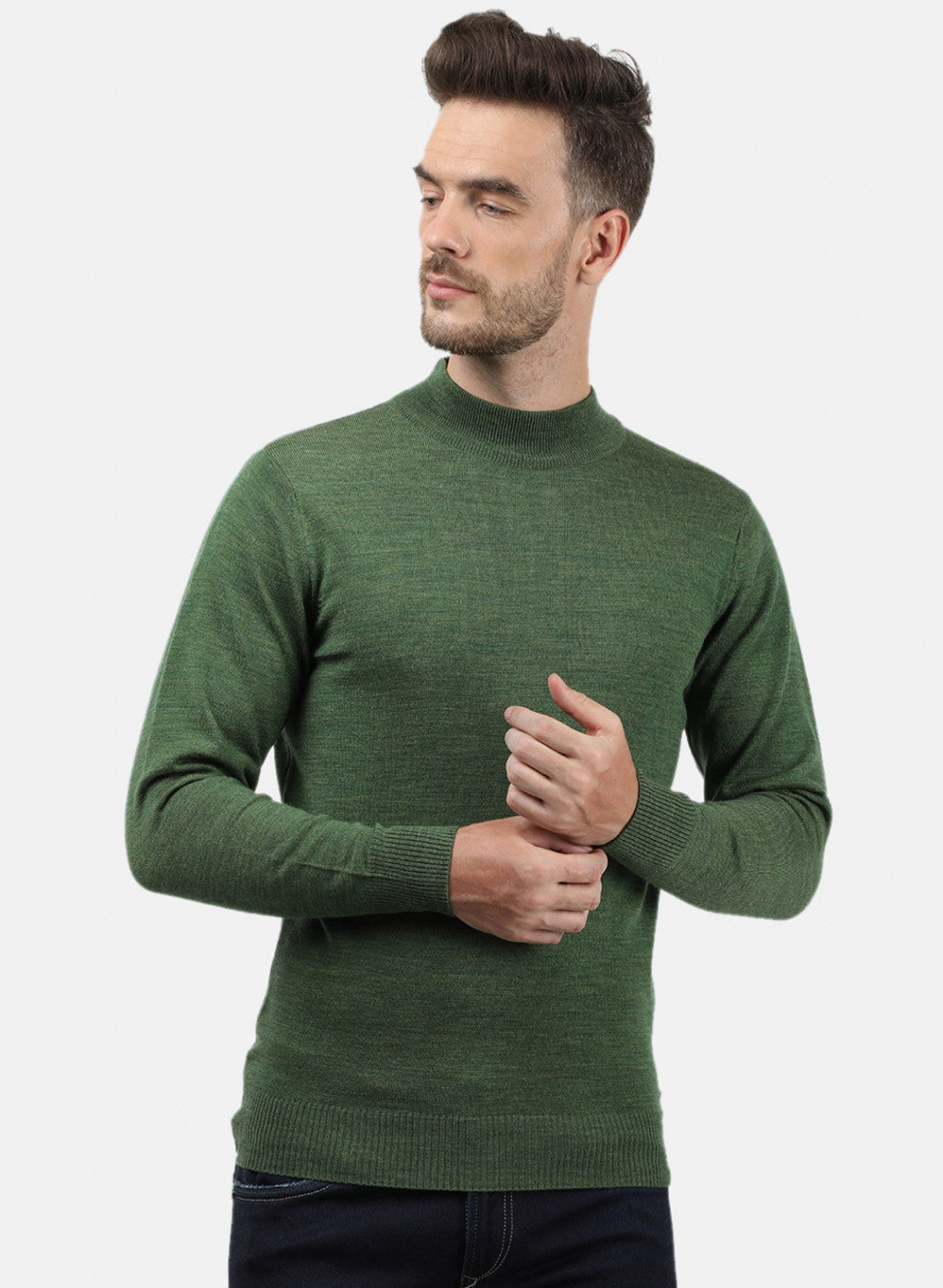 Men Olive Solid Pullover