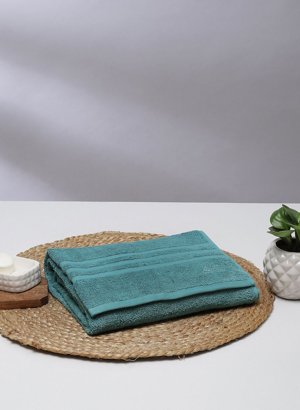 Teal Blue Cotton 525 GSM Bath Towel