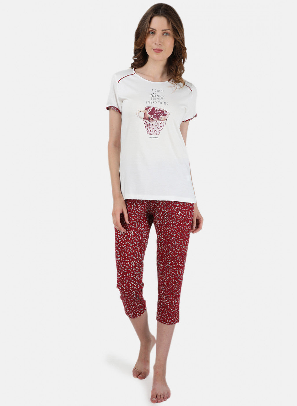 Womens Off White & Maroon Printed Capri Set