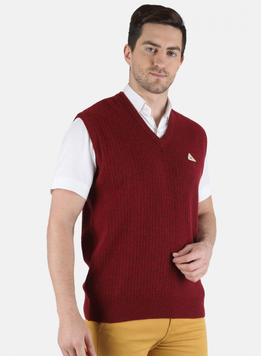 Men Maroon Solid Sweater
