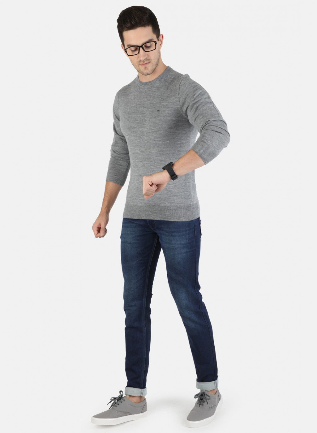 Men Grey Solid Pullover