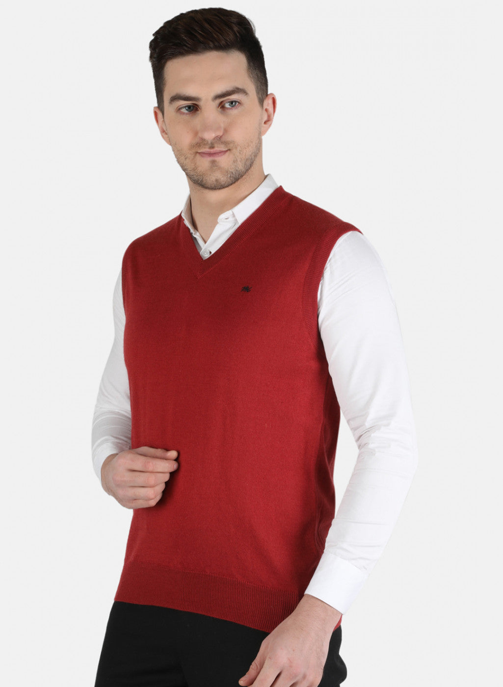 Men Red Solid Sweater