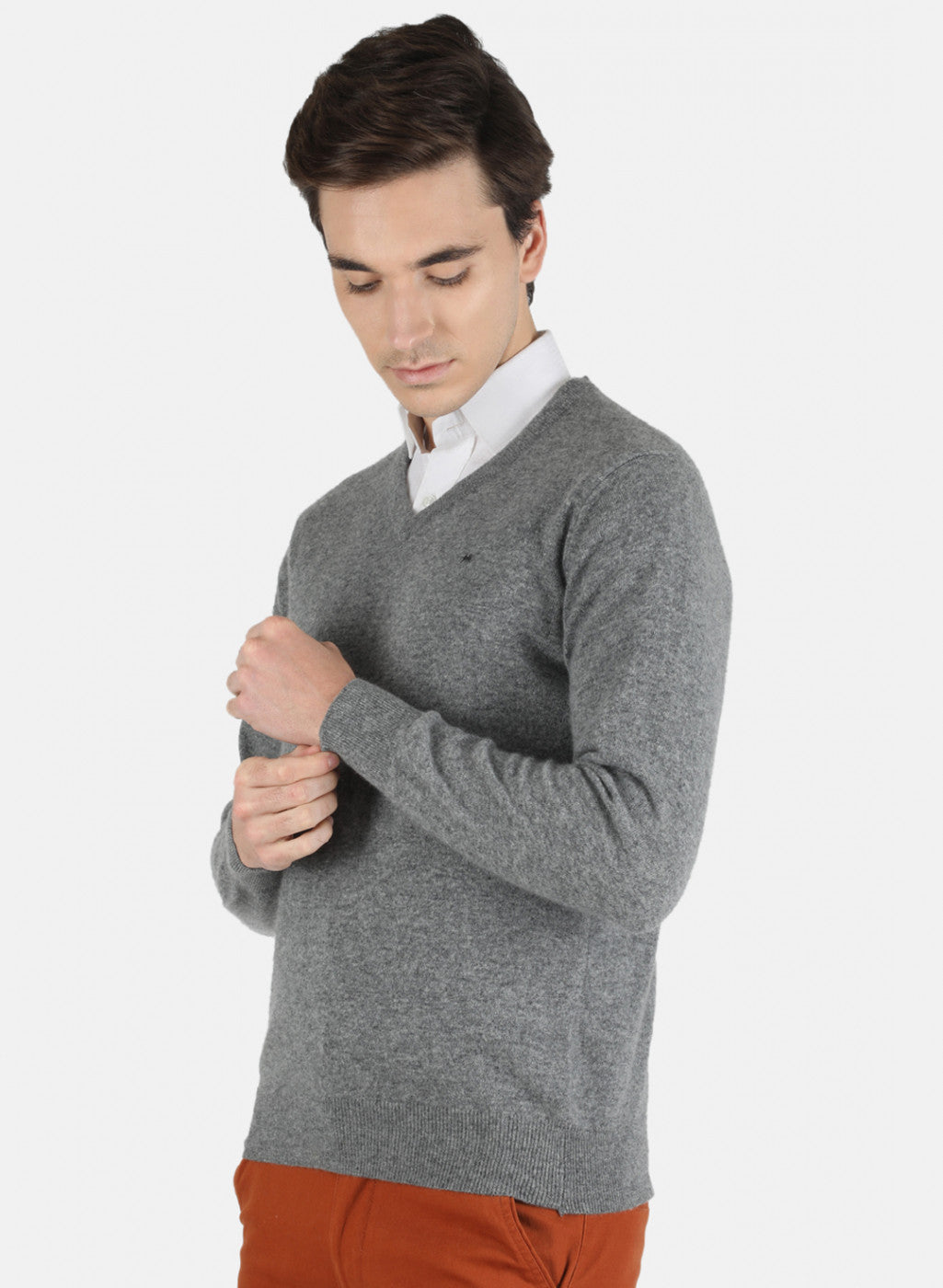 Men Grey Solid Pullover