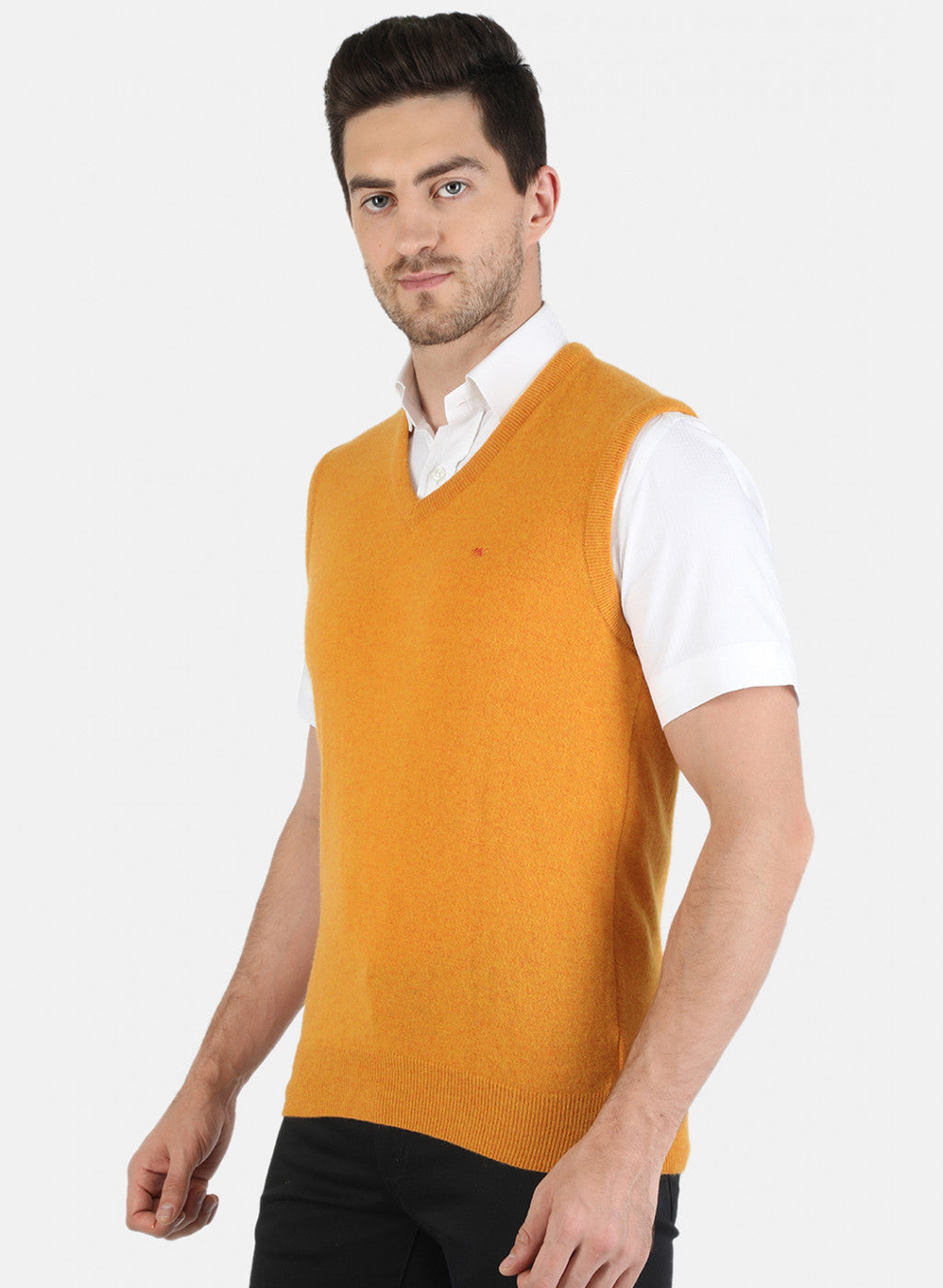 Men Yellow Solid Sweater