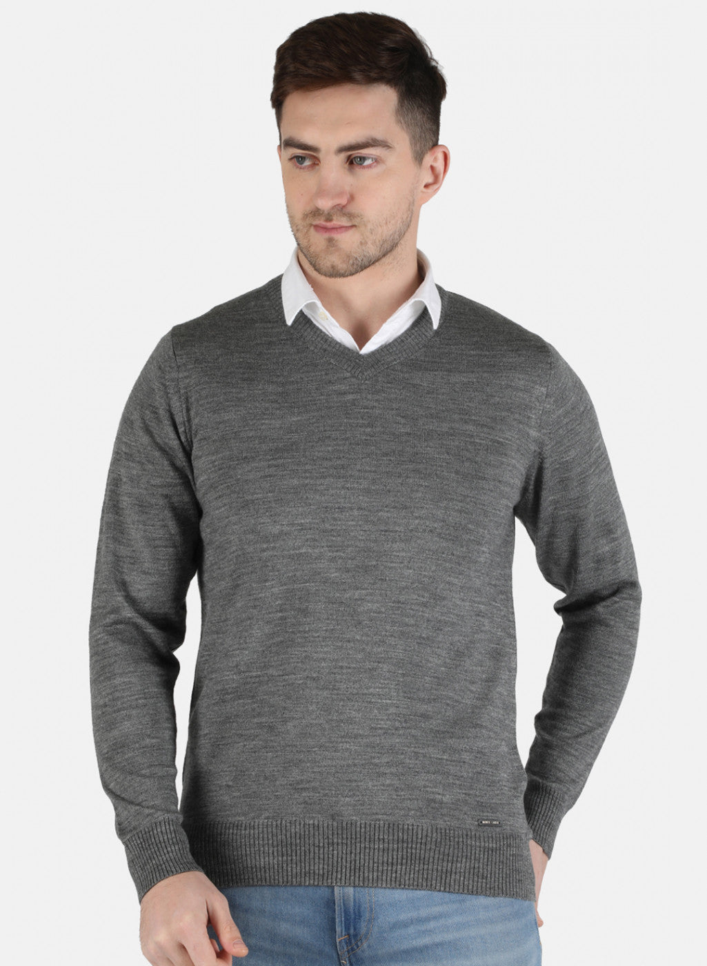 Men Grey Solid Pullover