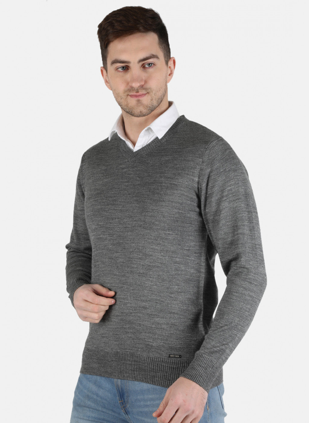 Men Grey Solid Pullover