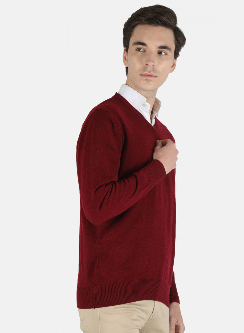 Men Maroon Solid Pullover