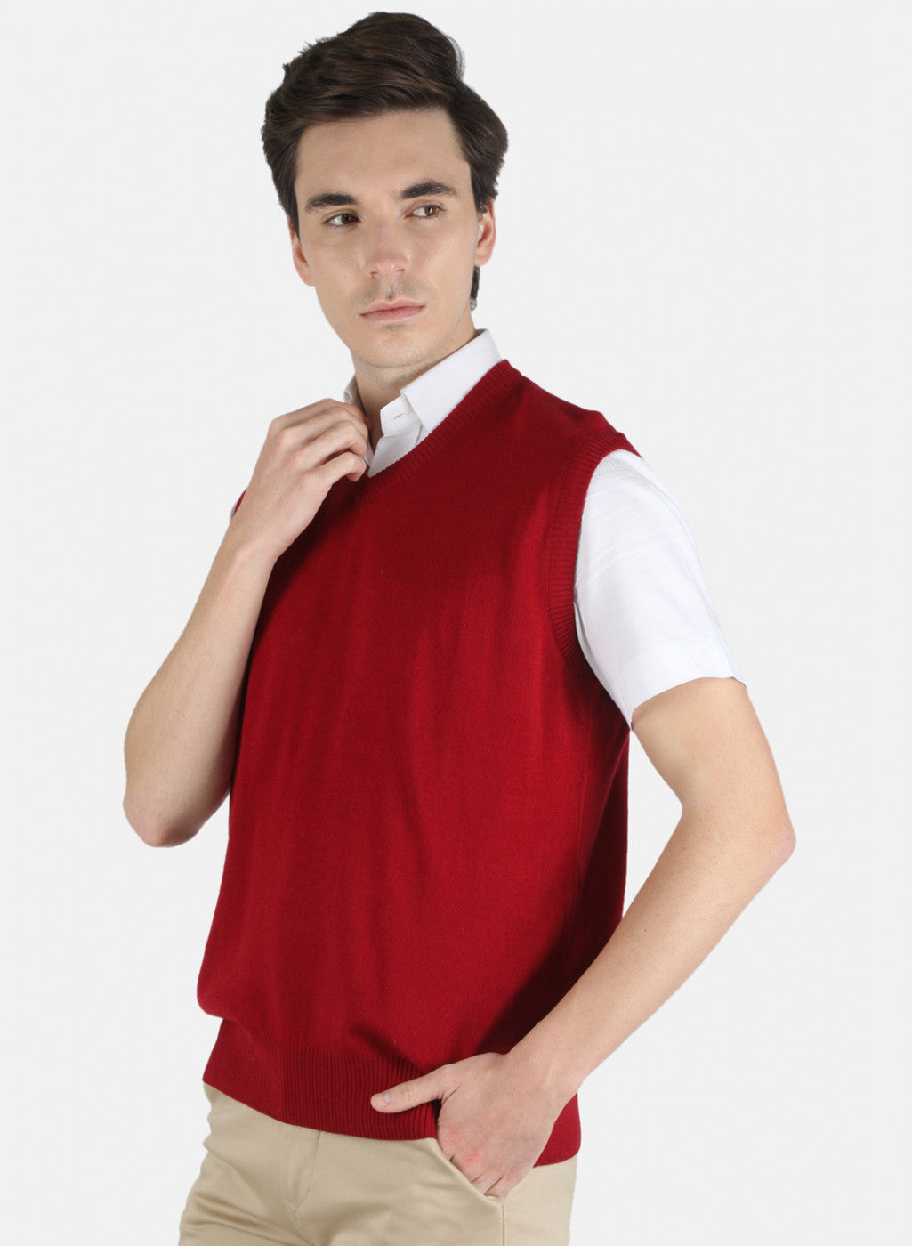 Men Maroon Solid Sweater