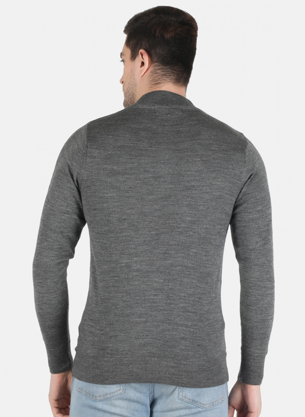 Men Grey Solid Pullover