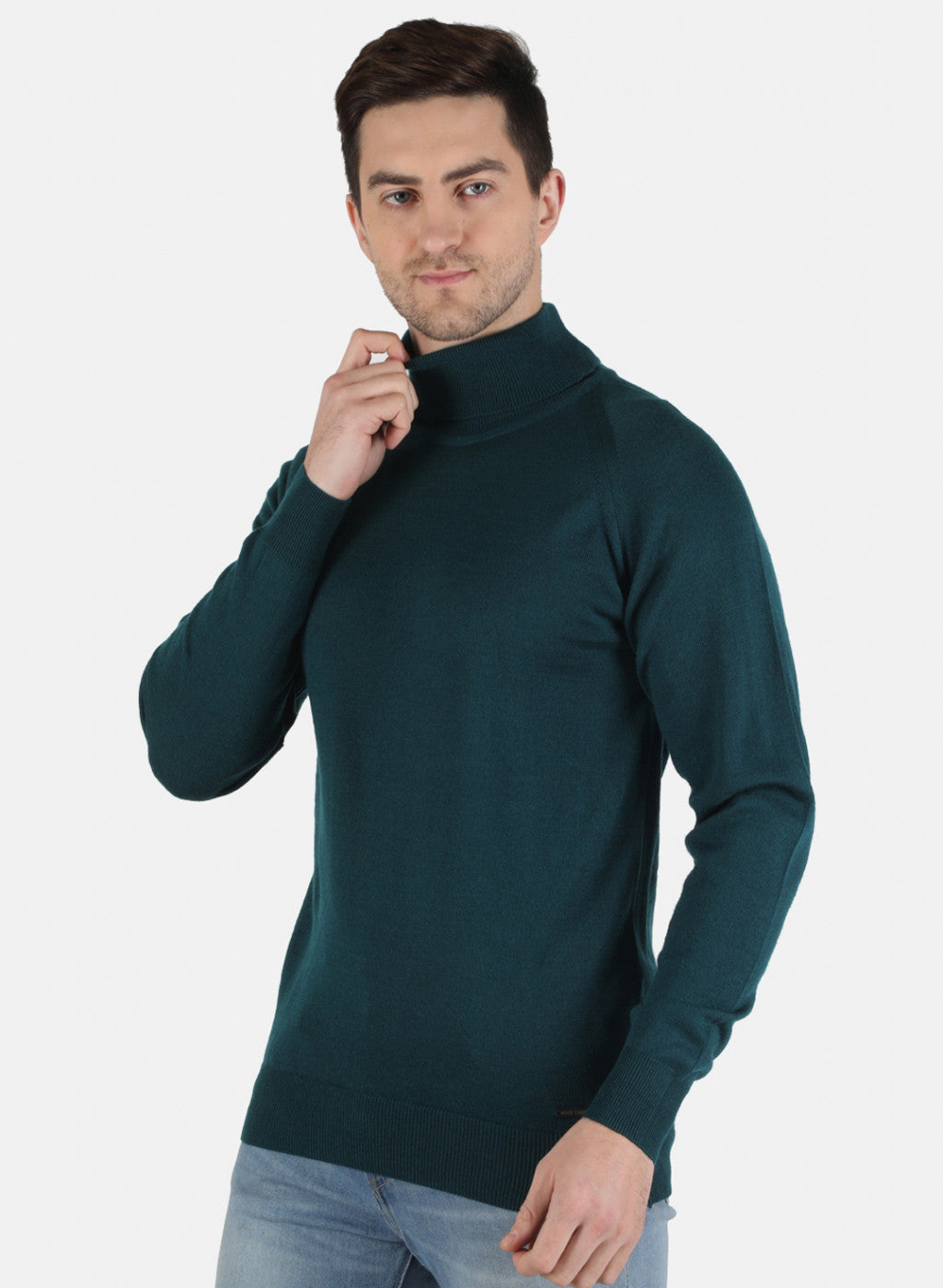 Men Green Solid Pullover