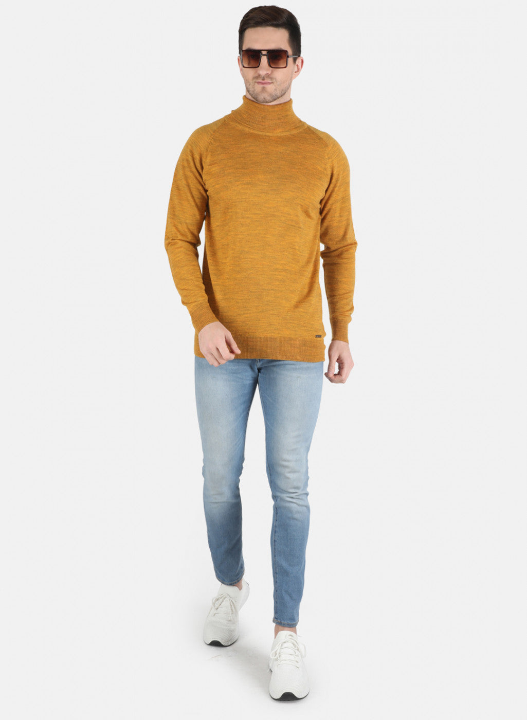 Men Yellow Solid Pullover