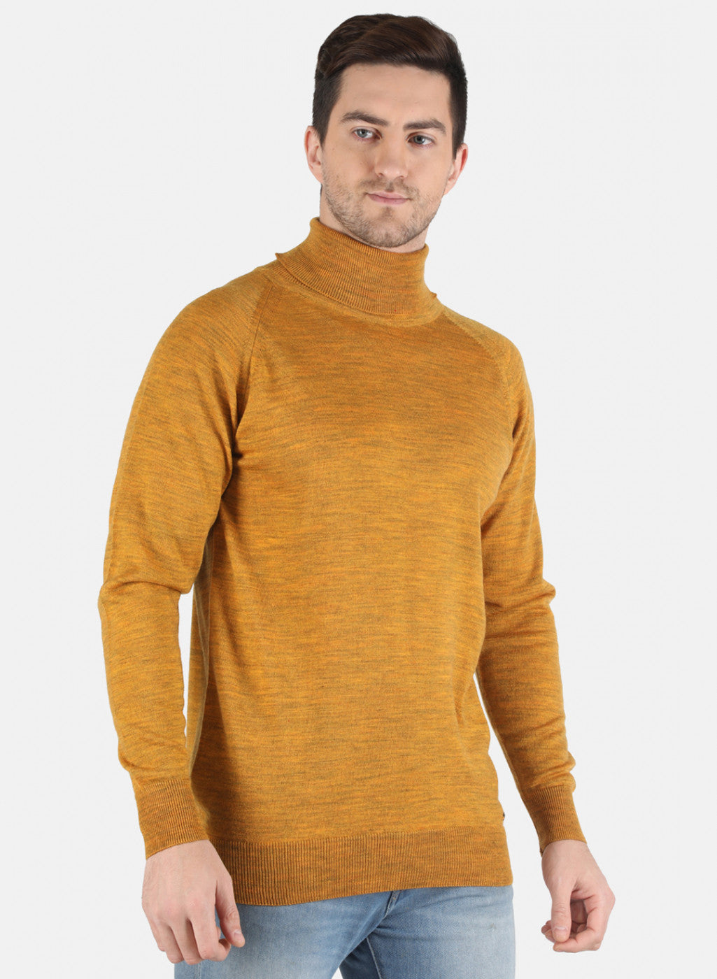 Men Yellow Solid Pullover
