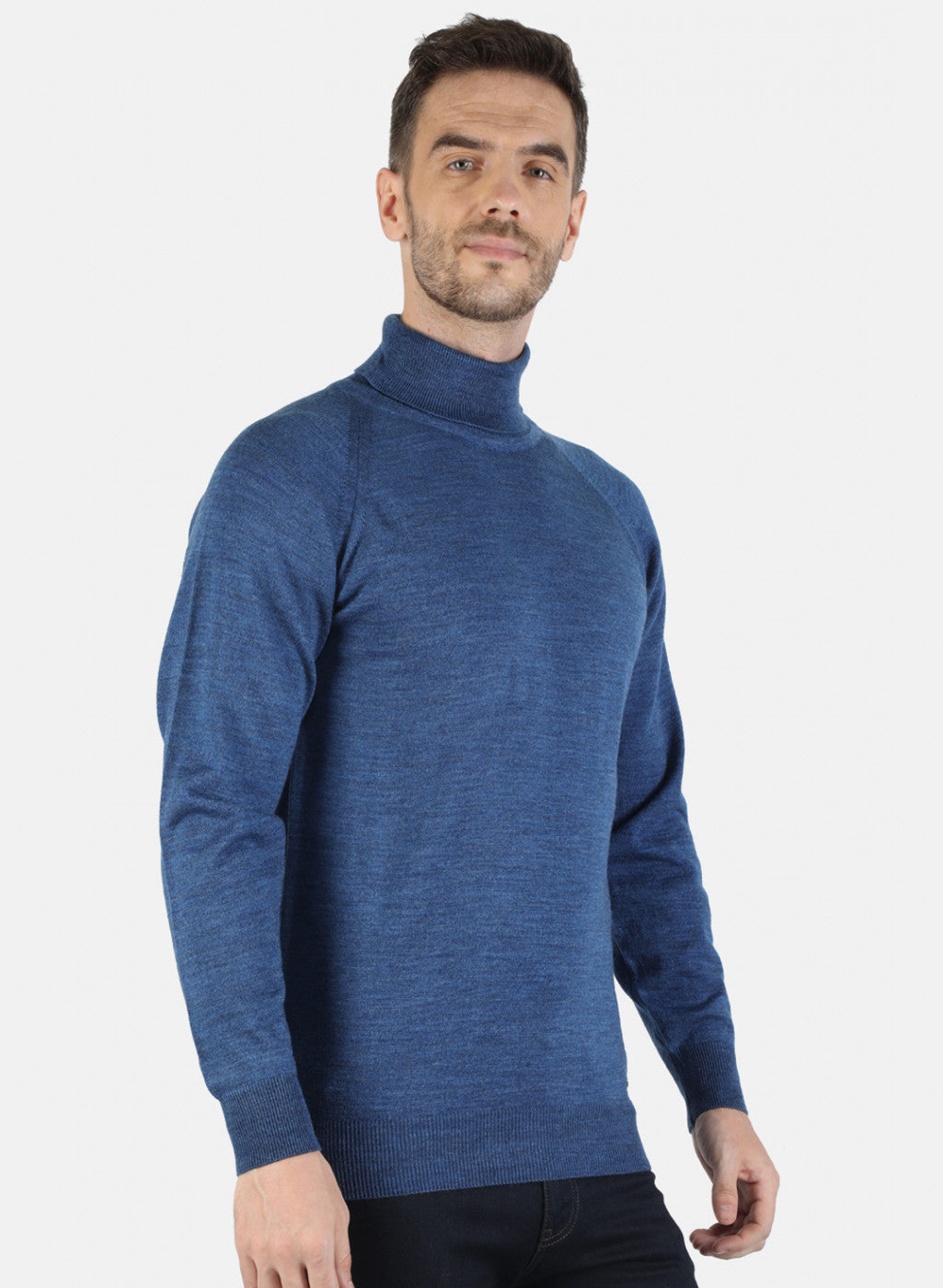 Men Blue Solid Pullover