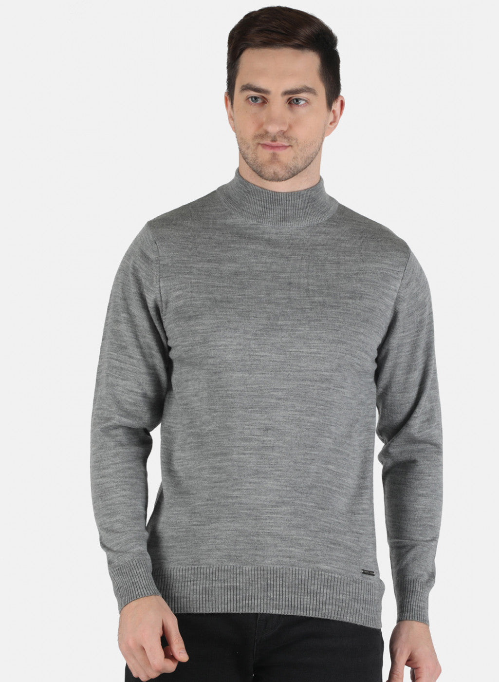 Men Grey Solid Pullover