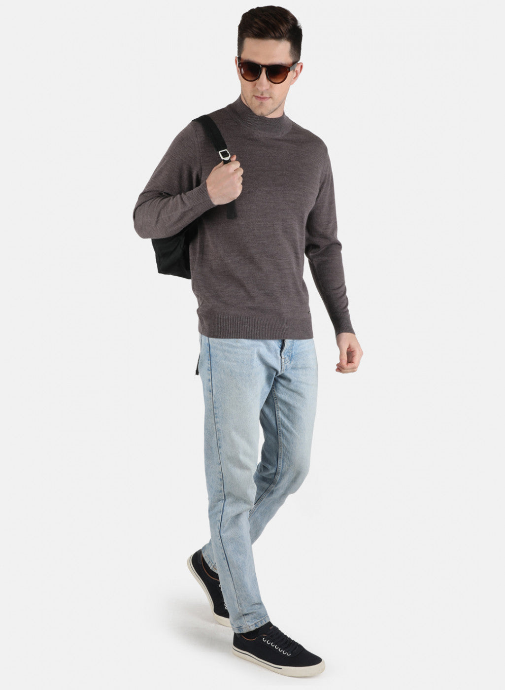 Men Brown Solid Pullover