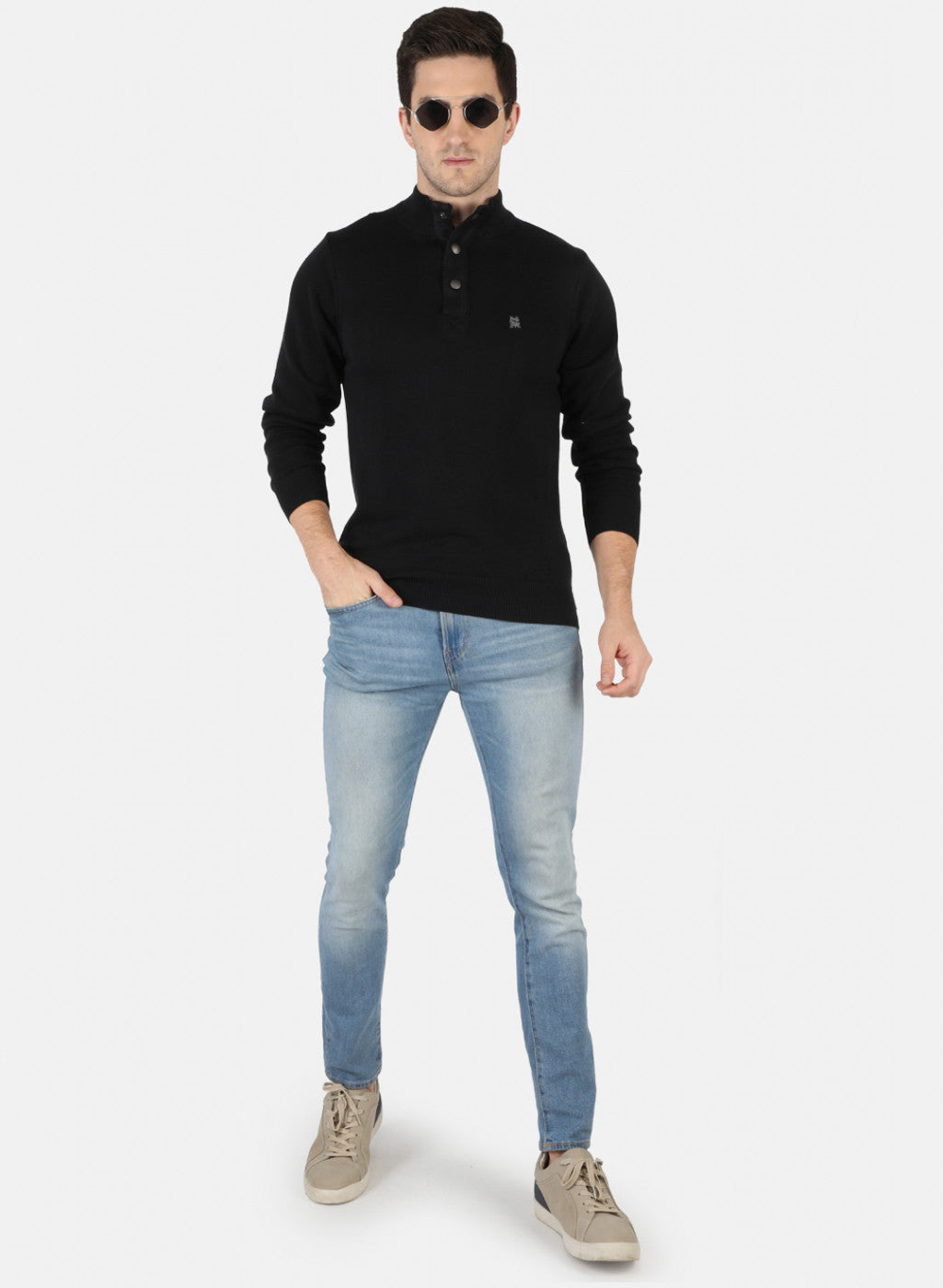 Men Black Solid Pullover