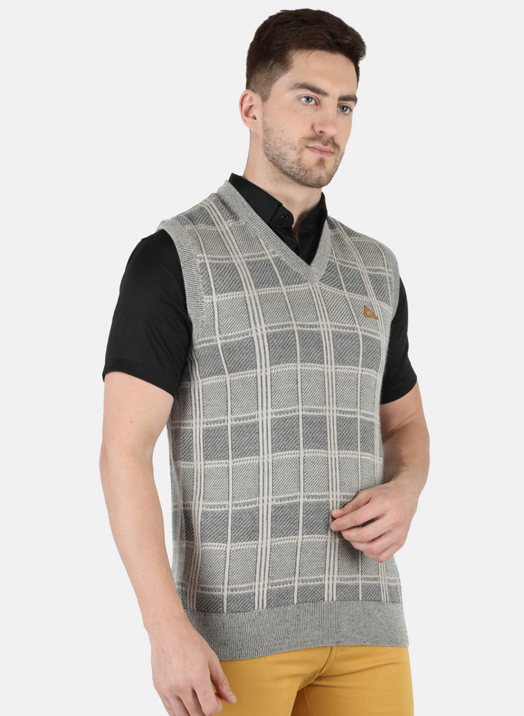 Men Grey Self Design Sweater