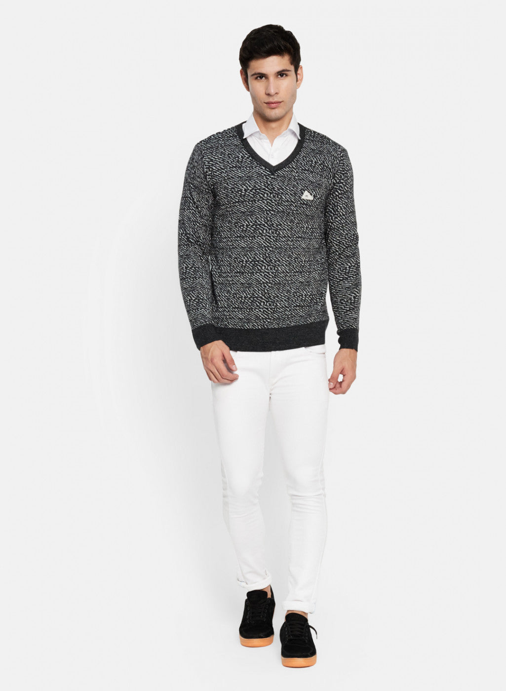 Men Grey Solid Pullover