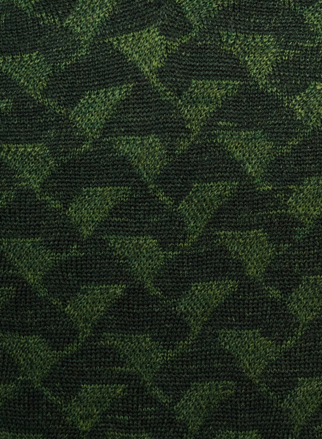 Men Green & Black Solid Pullover